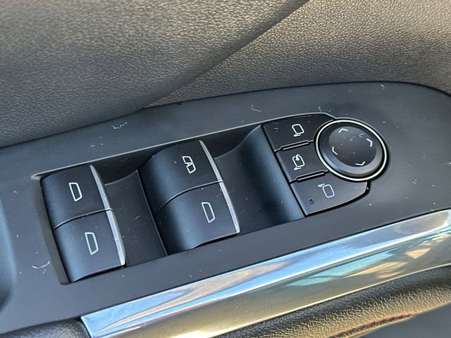 Used 2025 Chevrolet Traverse RS w/ LPO, Floor Liner Package image 29