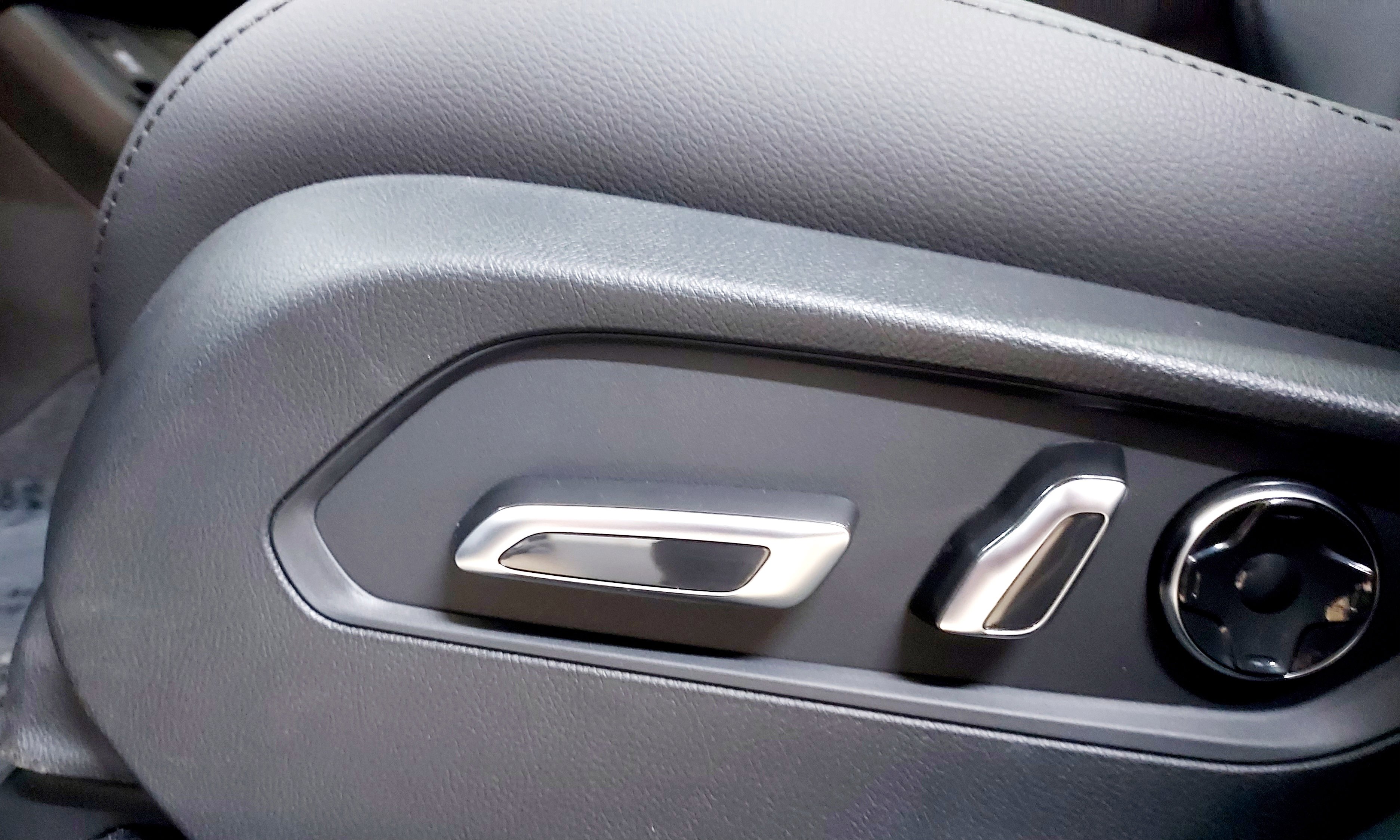 New 2026 Acura RDX SH-AWD image 34