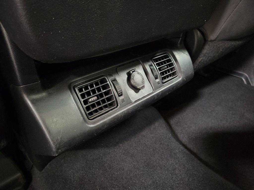 Used 2020 Toyota Tundra SR5 AWD/4WD image 33