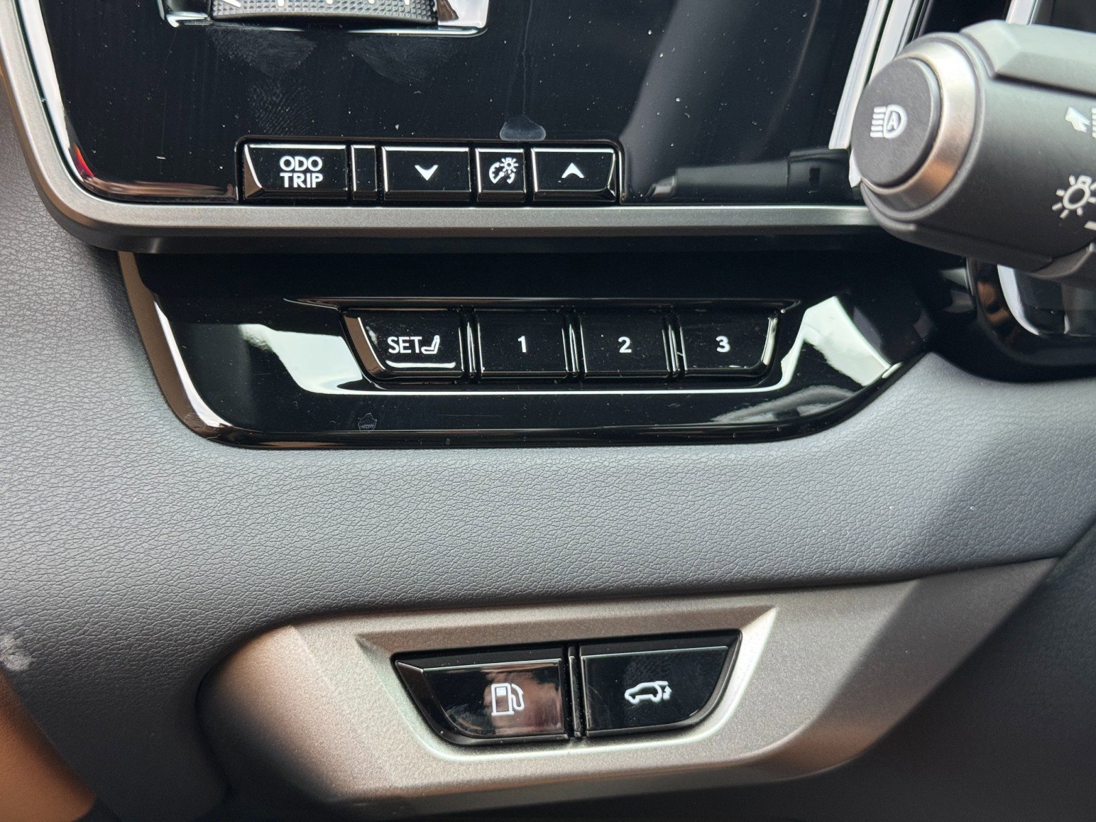 Used 2025 Lexus RX 350 Premium image 18