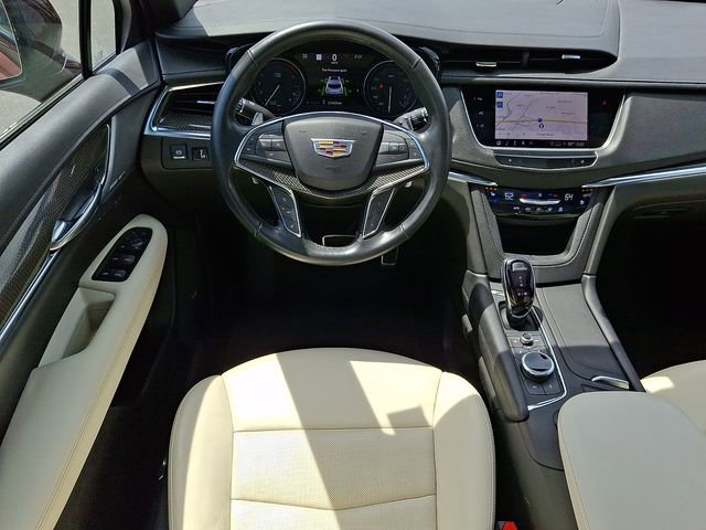 Used 2023 Cadillac XT5 Sportv w/ Technology Package AWD/4WD image 11