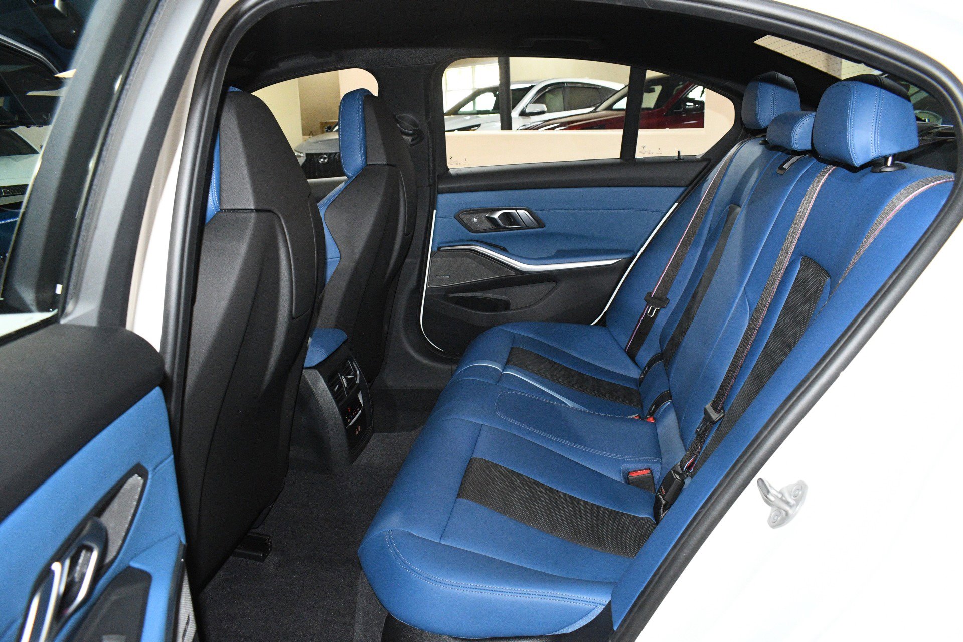 Used 2025 BMW M3 Competition AWD/4WD image 49