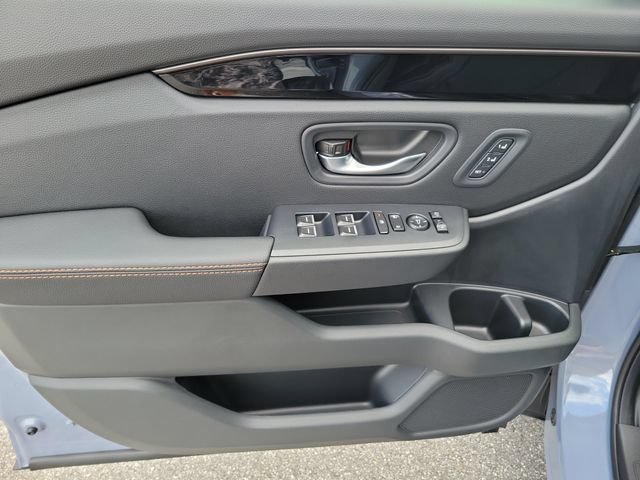 New 2026 Honda Pilot TrailSport image 8