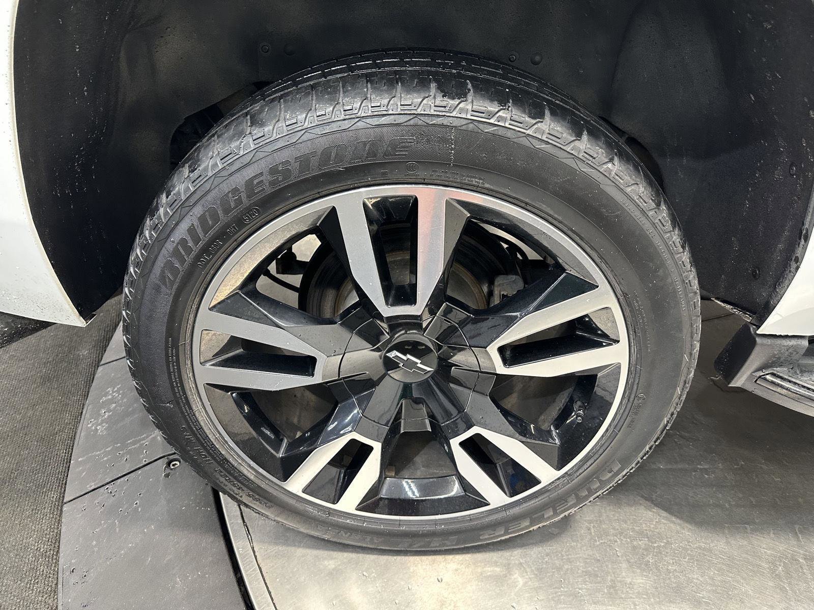 Used 2018 Chevrolet Tahoe Premier image 11