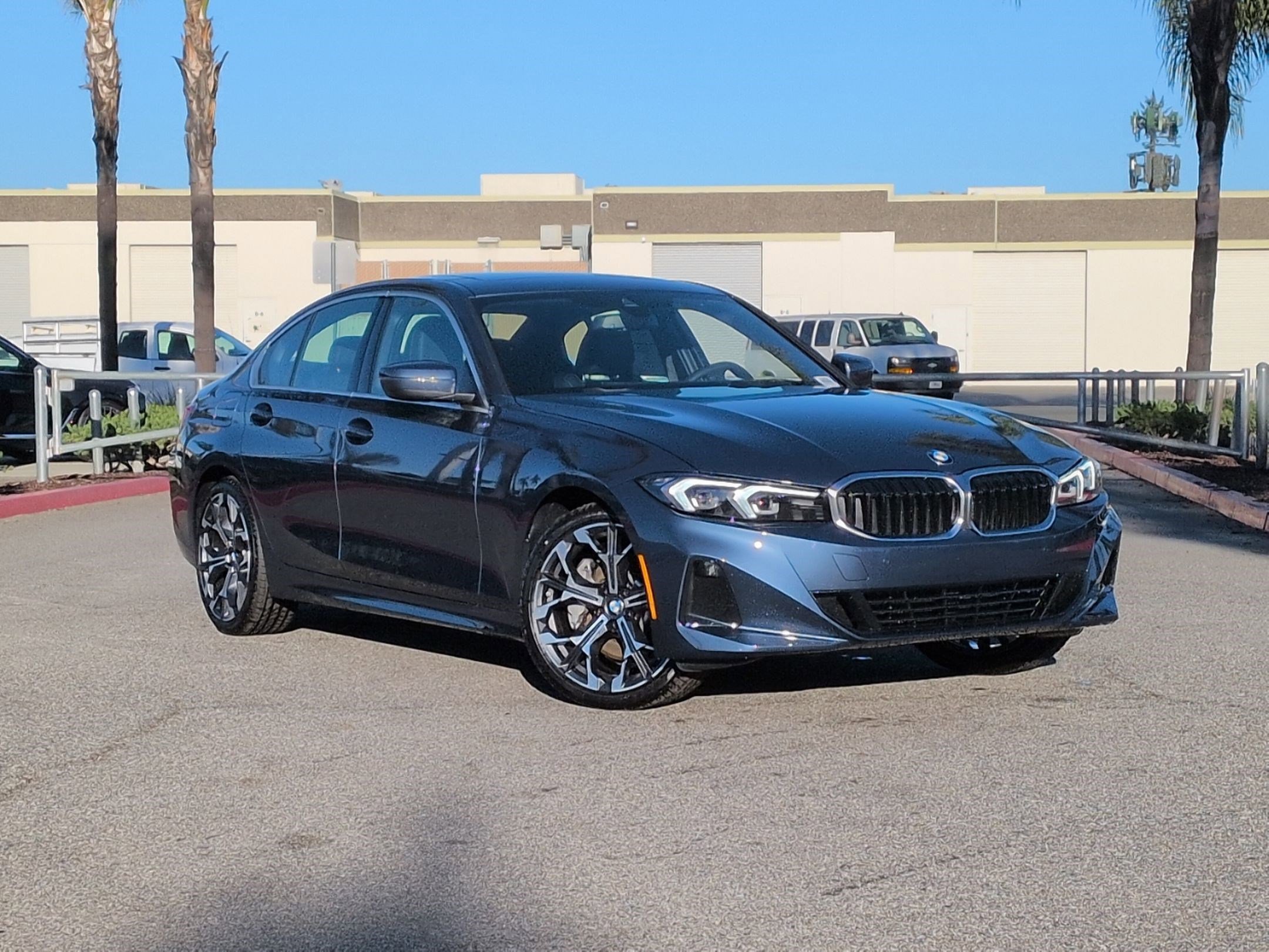 New 2026 BMW 330i Sedan w/ Convenience Package image 2