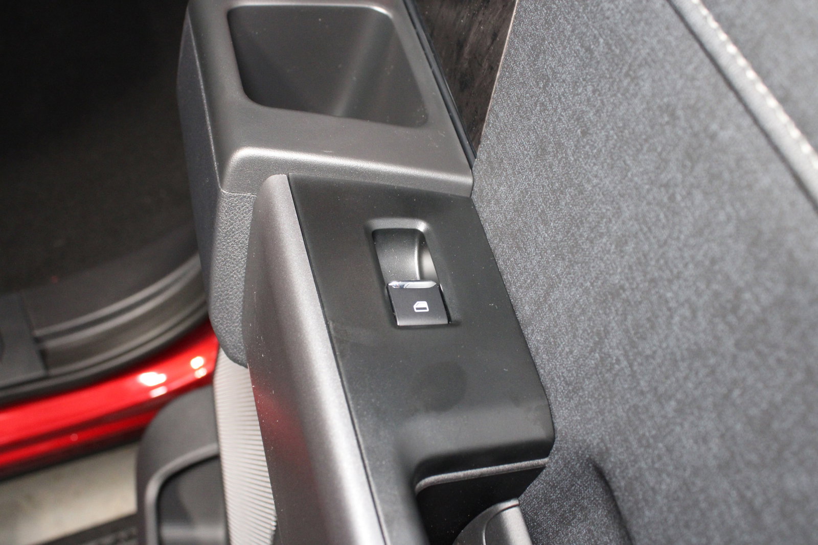 New 2025 Ford F350 Lariat w/ Lariat Ultimate Package image 26