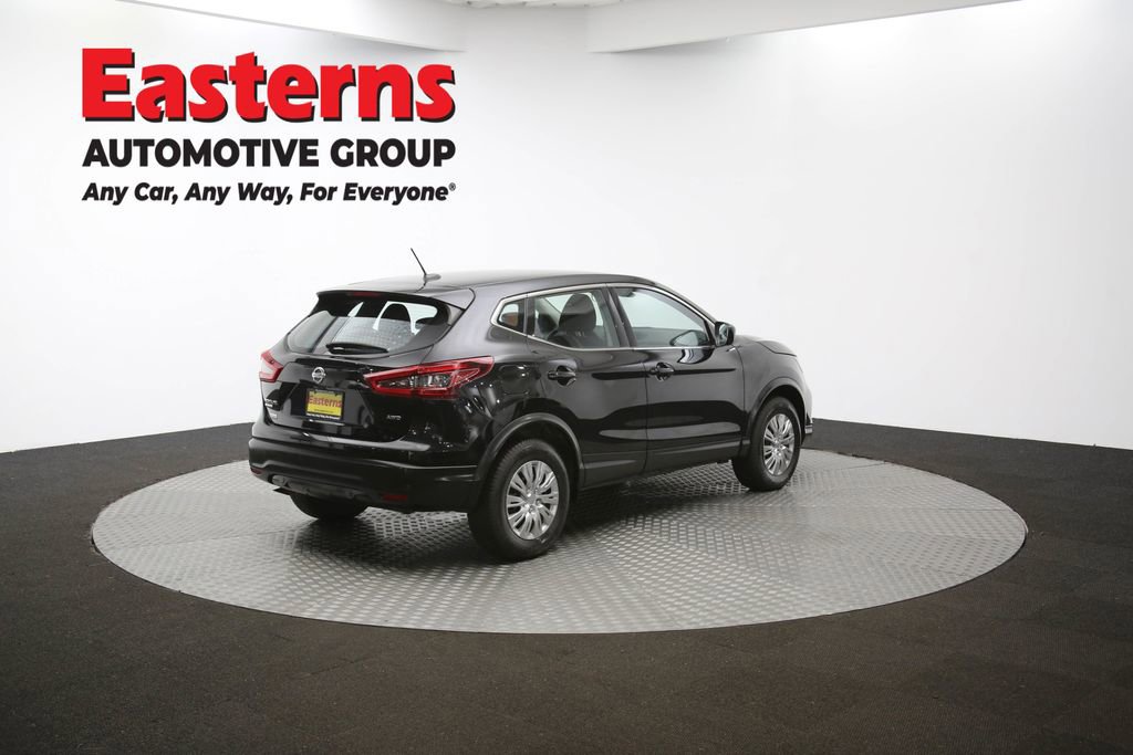 Used 2020 Nissan Rogue Sport S image 39