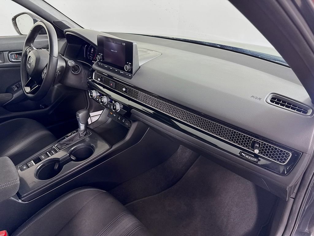 Used 2025 Honda Civic Sport image 26