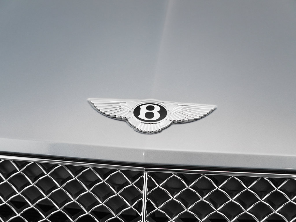 Certified 2023 Bentley Bentayga AWD/4WD image 46