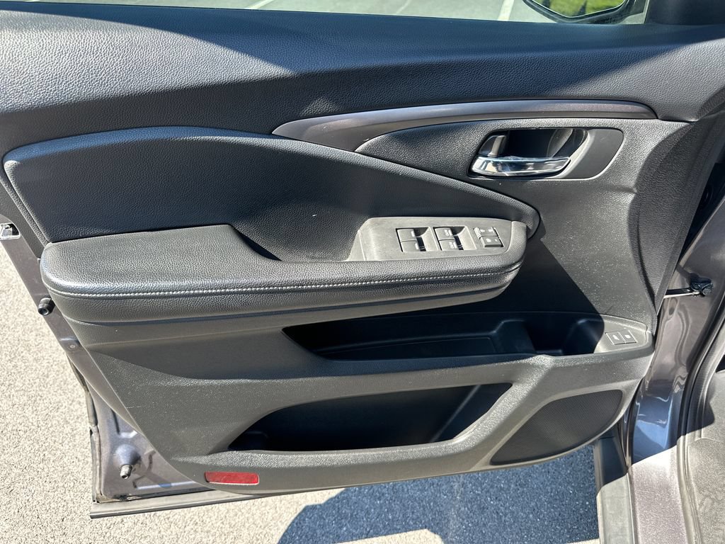 Used 2017 Honda Pilot EX-L image 15