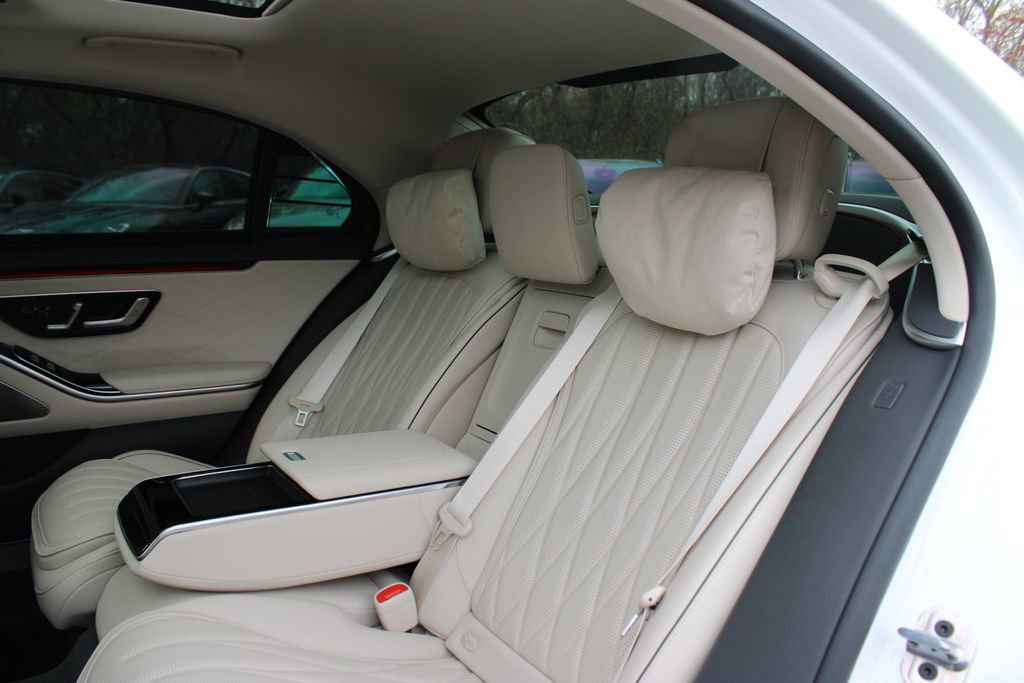 Used 2024 Mercedes-Benz S 63 AMG S image 21