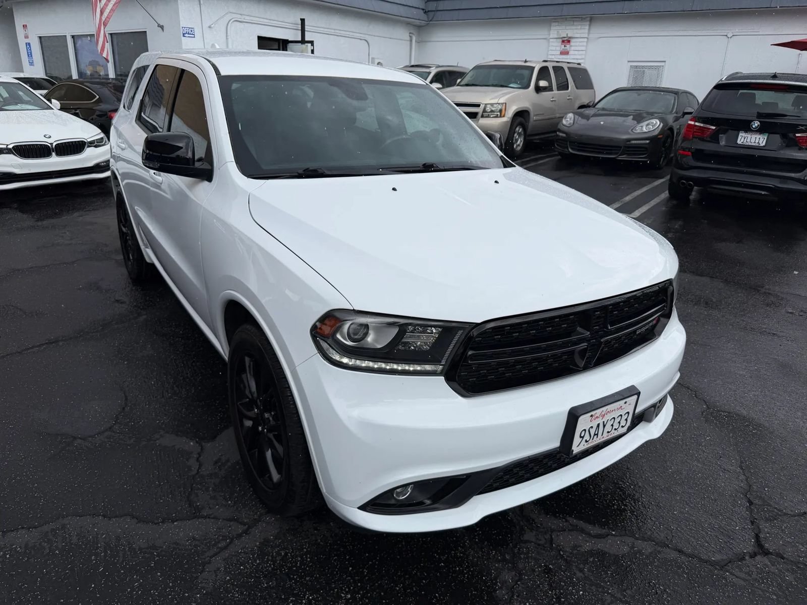 Used 2017 Dodge Durango R/T w/ Blacktop Package RWD image 10