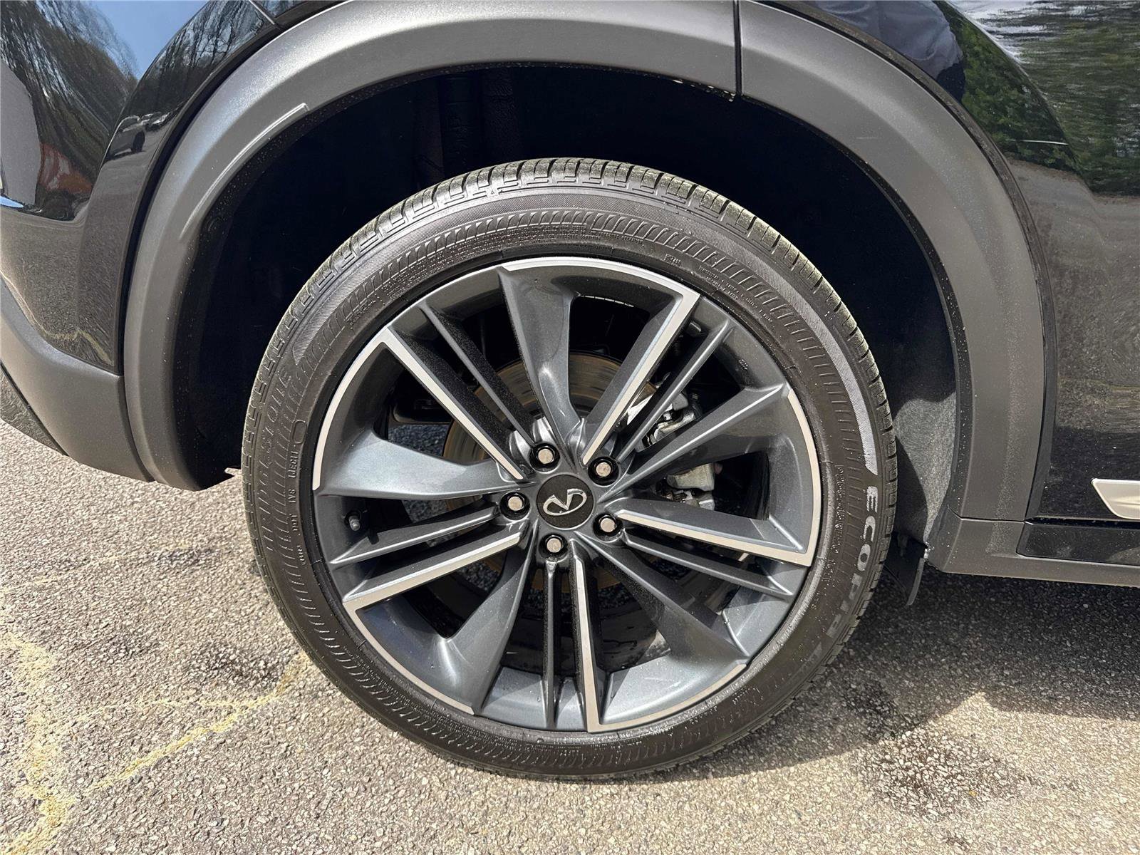 Certified 2025 INFINITI QX55 Essential w/ Accent Package image 31