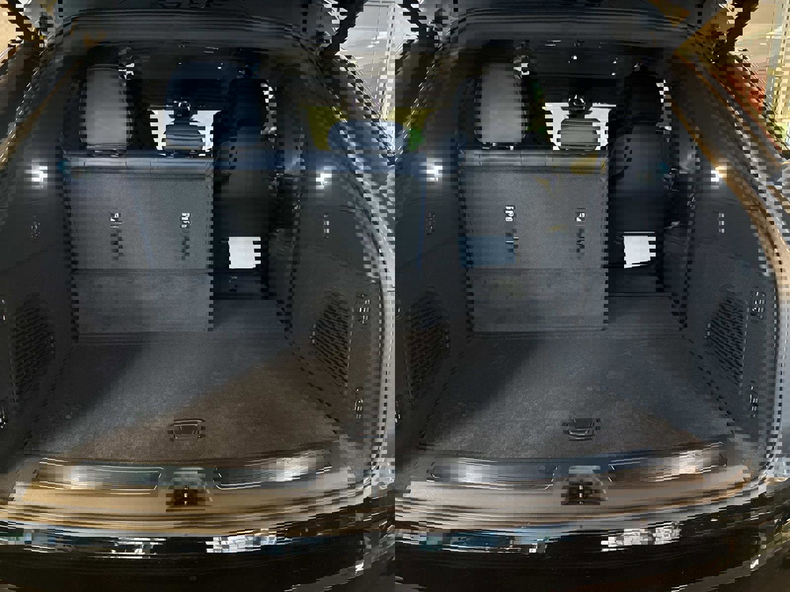 New 2025 Cadillac Escalade IQ Luxury 2 image 30