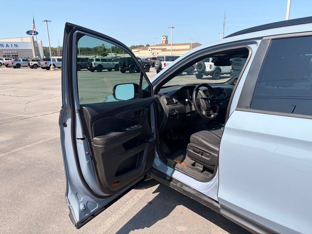Used 2022 Honda Pilot TrailSport image 10