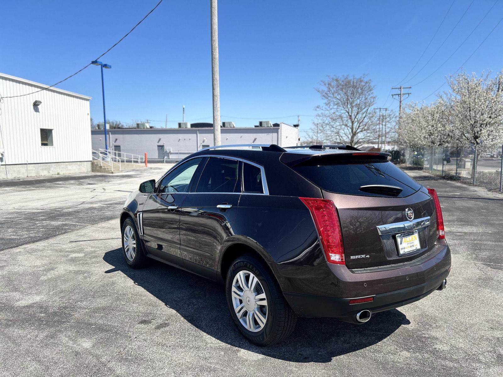 Used 2015 Cadillac SRX Luxury AWD/4WD image 8