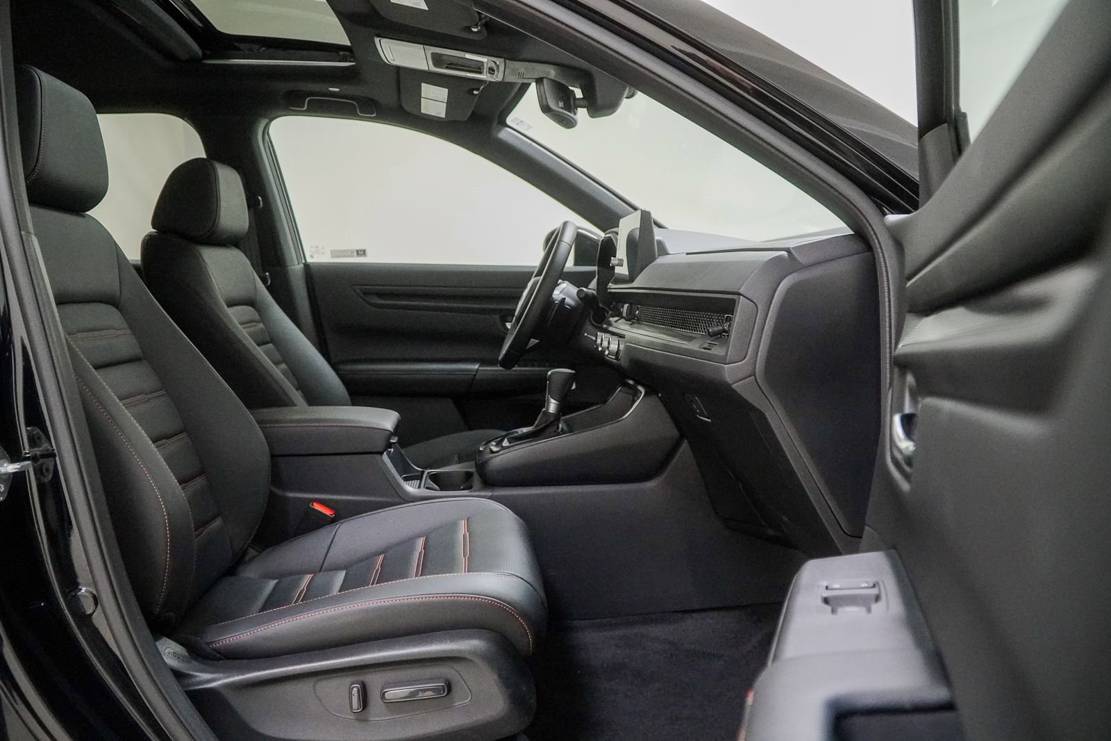 Certified 2026 Honda CR-V Sport-L image 33