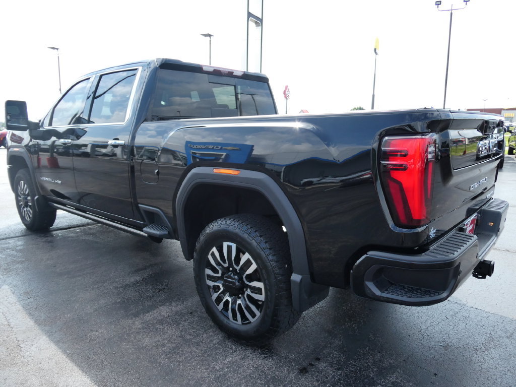 Certified 2025 GMC Sierra 3500 Denali Ultimate w/ LPO, GMC Protection Package AWD/4WD image 8