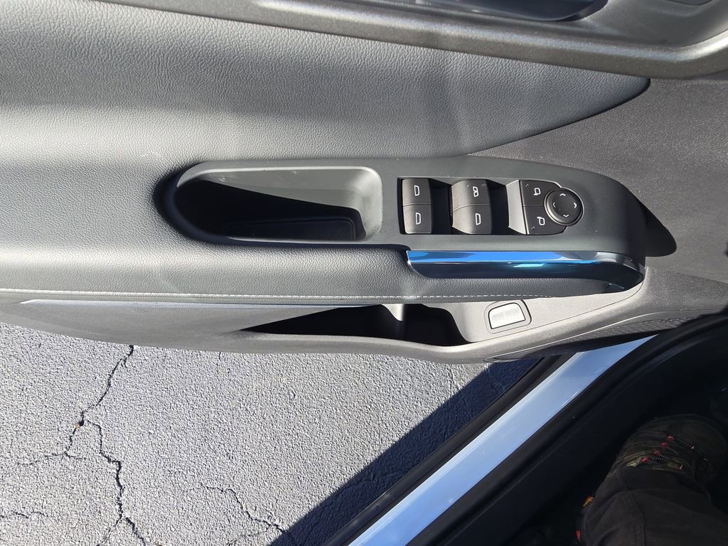 New 2026 Chevrolet Traverse LT w/ Driver Confidence Package image 28