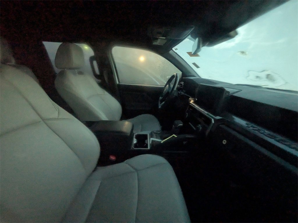 Used 2024 Toyota Tacoma SR5 image 10