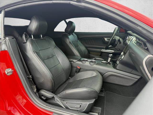 Used 2019 Ford Mustang GT Premium RWD image 13