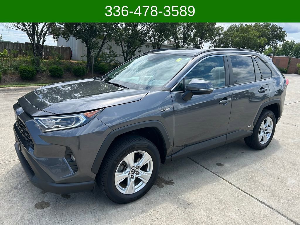 Used 2020 Toyota RAV4 XLE w/ Carpet Mat Package AWD/4WD 360° Tour