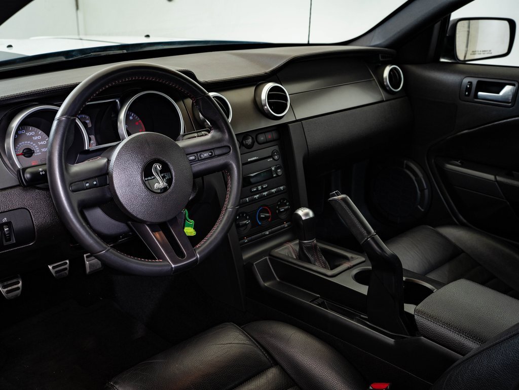 Used 2007 Ford Mustang Shelby GT500 image 4