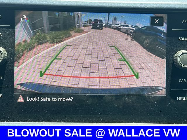Certified 2023 Volkswagen Taos SE w/ Panoramic Sunroof Package FWD image 27