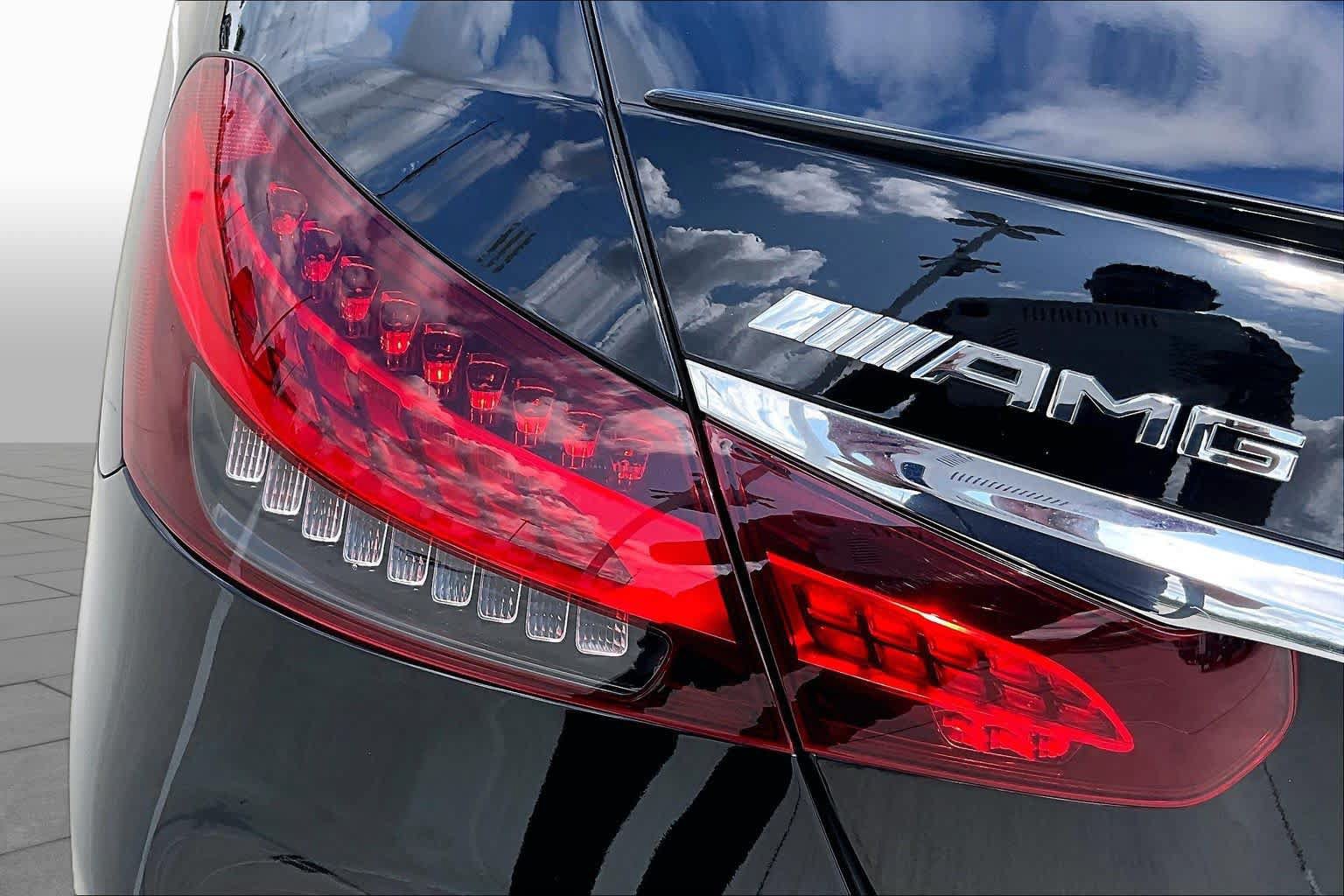 Used 2022 Mercedes-Benz E 53 AMG 4MATIC Sedan image 25