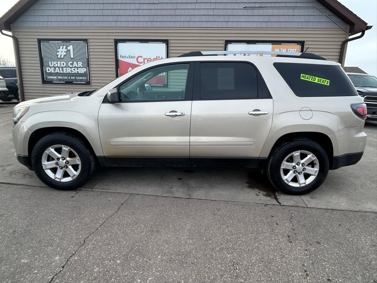 Used 2015 GMC Acadia SLE FWD image 8