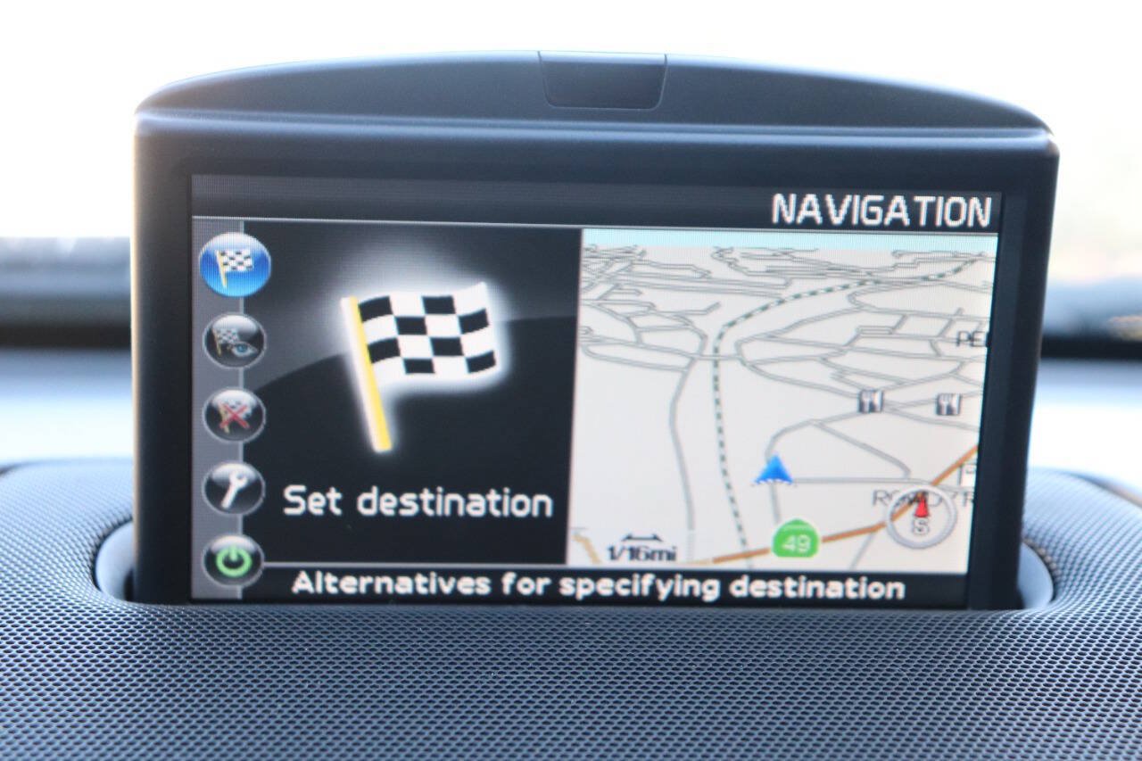 Used 2013 Volvo XC90 3.2 FWD image 24