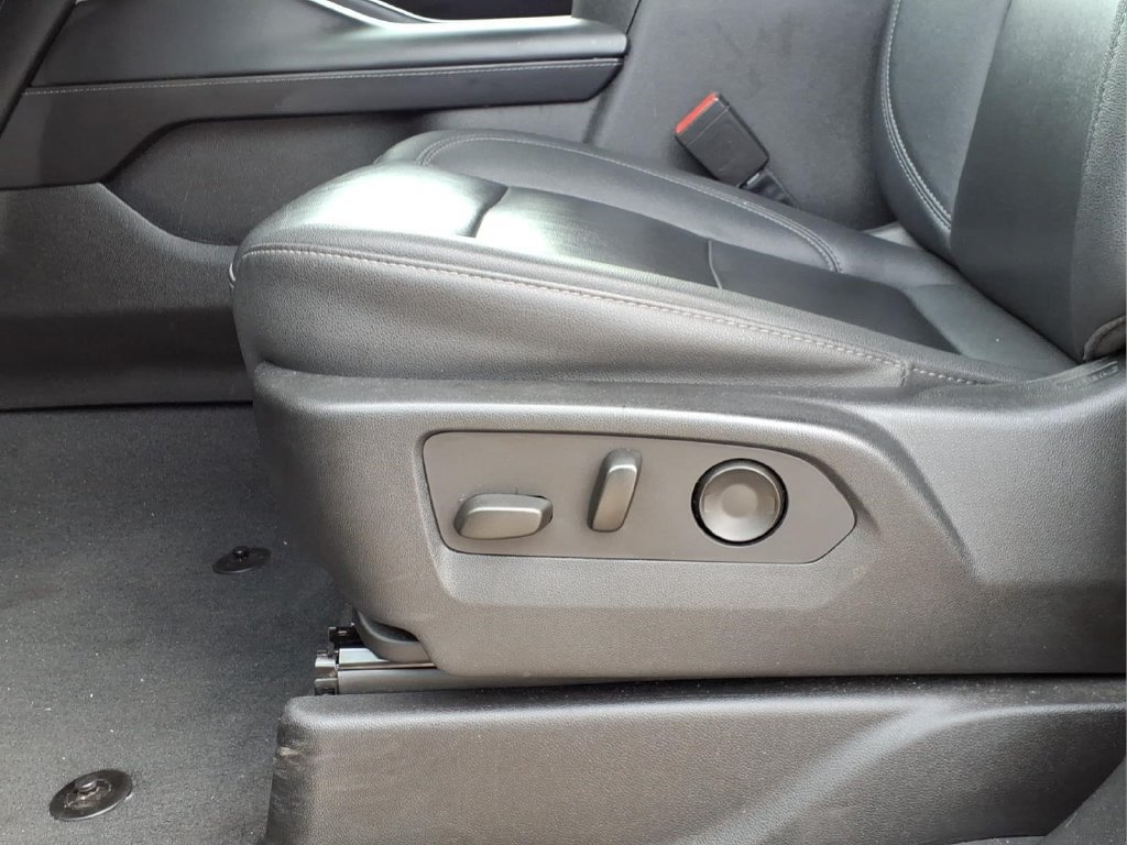 Certified 2023 Chevrolet Tahoe LT AWD/4WD image 17