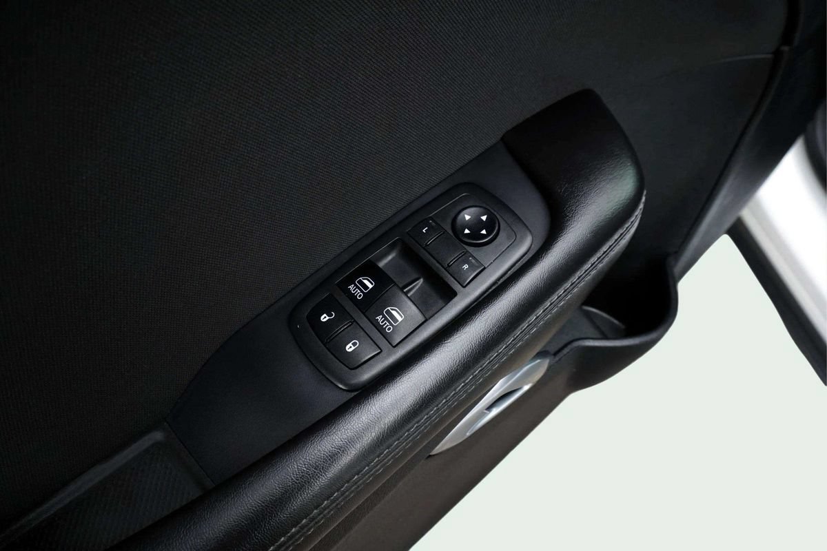 Used 2019 Dodge Challenger SXT RWD image 20