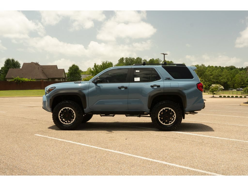 New 2026 Toyota 4Runner TRD Off-Road Premium AWD/4WD image 9