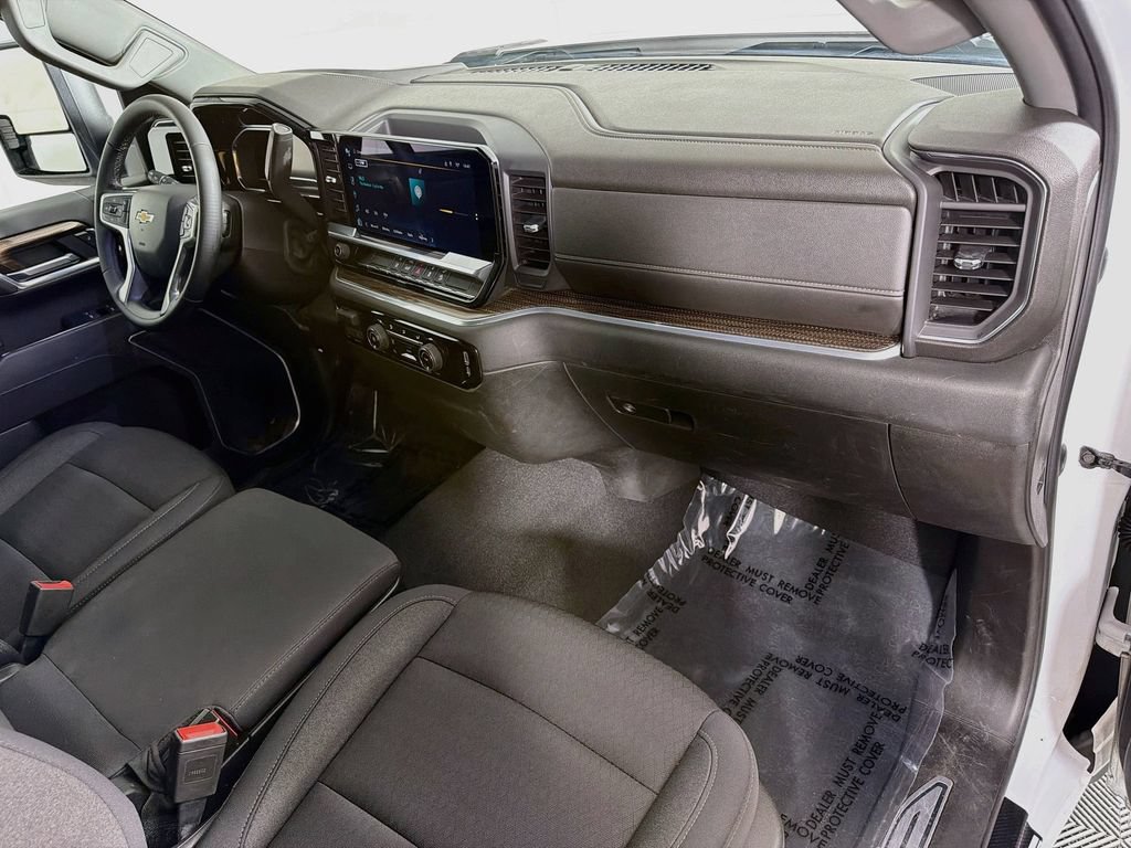 Used 2024 Chevrolet Silverado 2500 LT w/ Z71 Off-Road Package AWD/4WD image 26