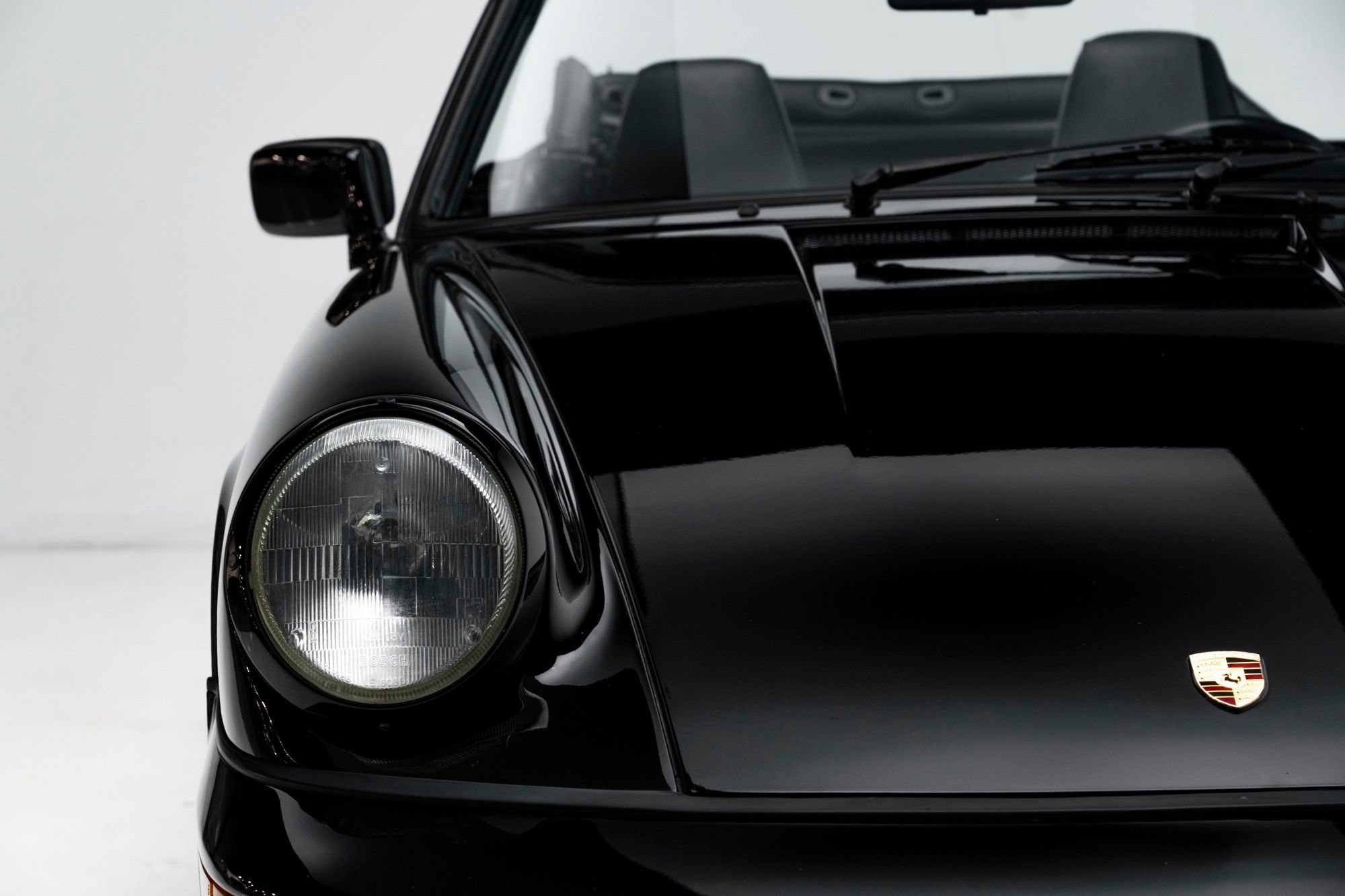Used 1991 Porsche 911 Carrera RWD image 48