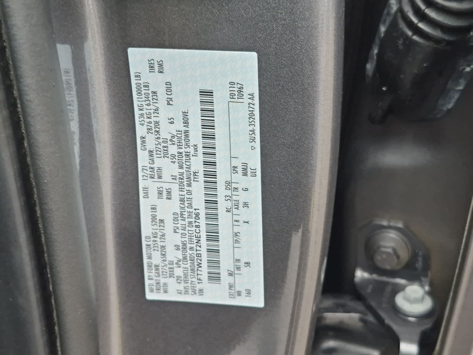 Used 2022 Ford F250 Lariat w/ Black Appearance Package AWD/4WD image 38