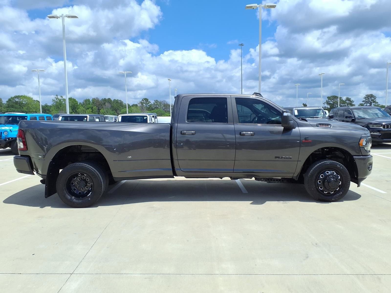 Used 2024 RAM 3500 Big Horn w/ Night Edition AWD/4WD image 5