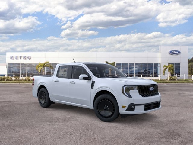 New 2026 Ford Maverick Lobo AWD/4WD image 7