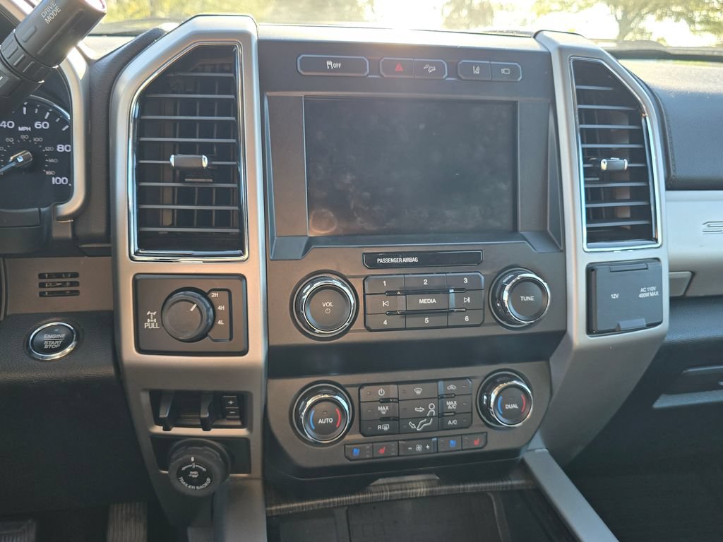 Used 2021 Ford F250 Lariat w/ Lariat Ultimate Package AWD/4WD image 21