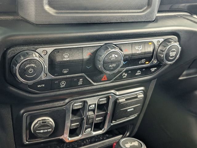 Used 2022 Jeep Wrangler Unlimited Sport image 20