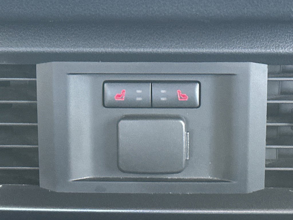 Used 2023 Ford F150 Lariat w/ Equipment Group 502A High image 38