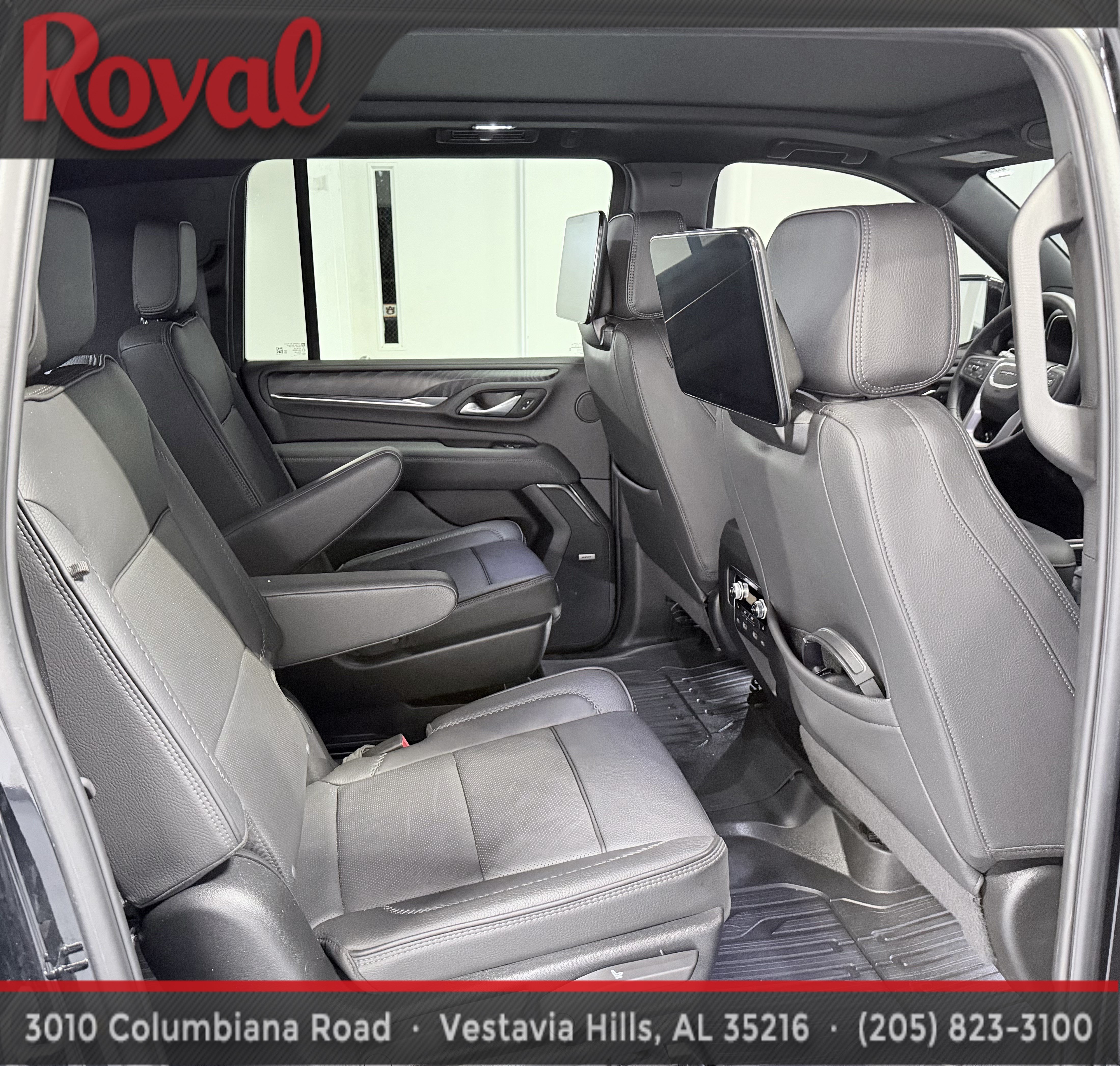 Used 2024 GMC Yukon XL Denali w/ LPO, Floor Liner Package RWD image 19