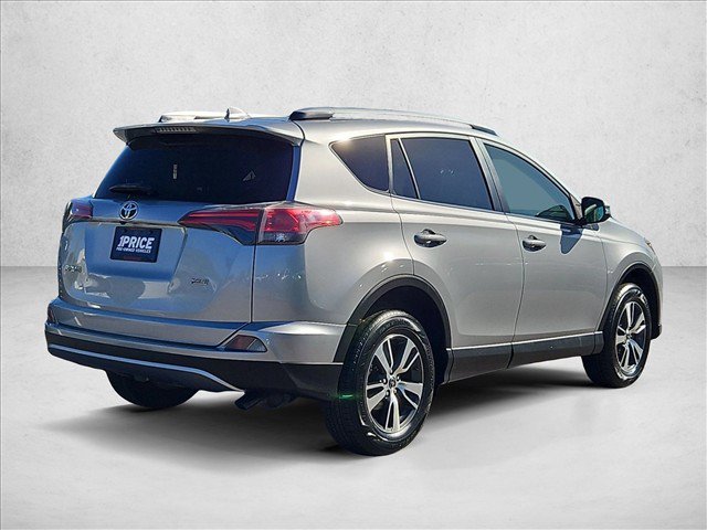 Used 2018 Toyota RAV4 XLE FWD image 5
