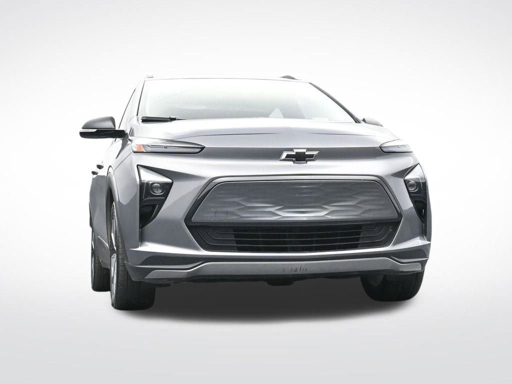 Used 2022 Chevrolet Bolt EUV LT w/ Convenience Package image 48