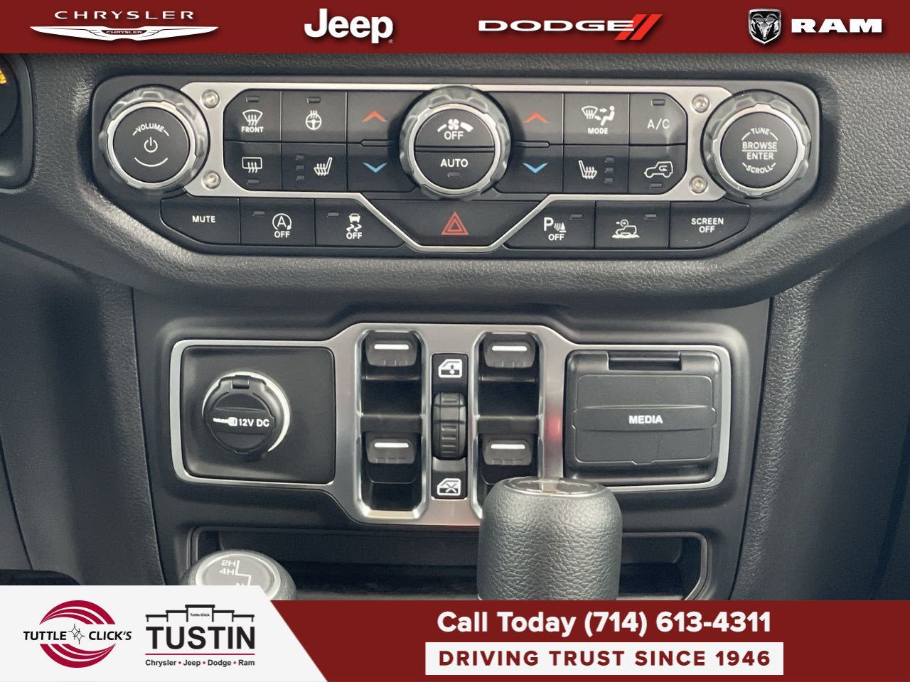 New 2025 Jeep Gladiator Sport AWD/4WD image 13