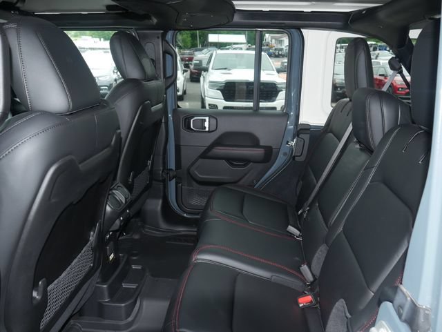 Used 2024 Jeep Wrangler Unlimited Rubicon AWD/4WD image 25