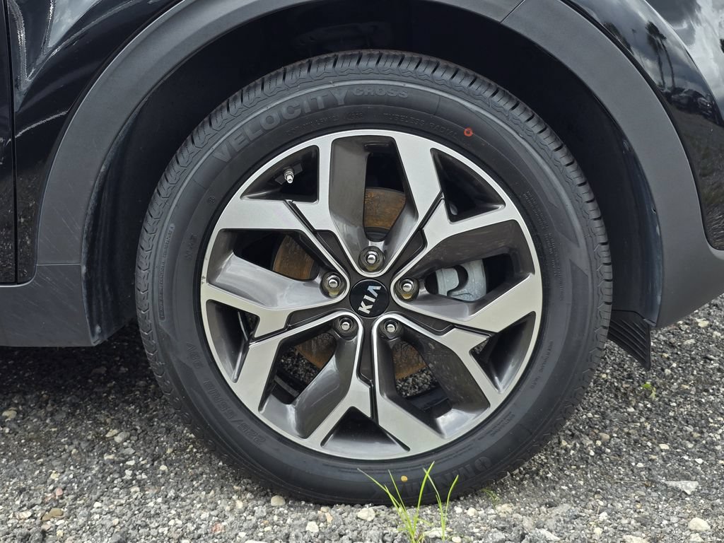 Certified 2022 Kia Sportage EX AWD/4WD image 13