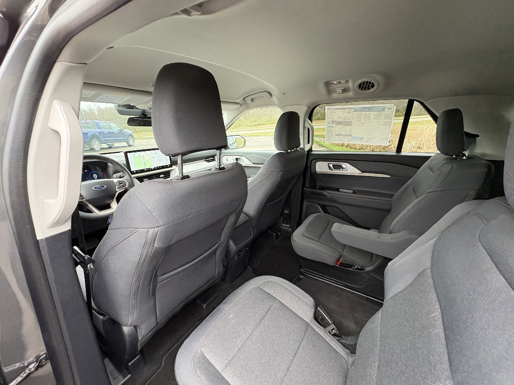New 2026 Ford Explorer Active image 18