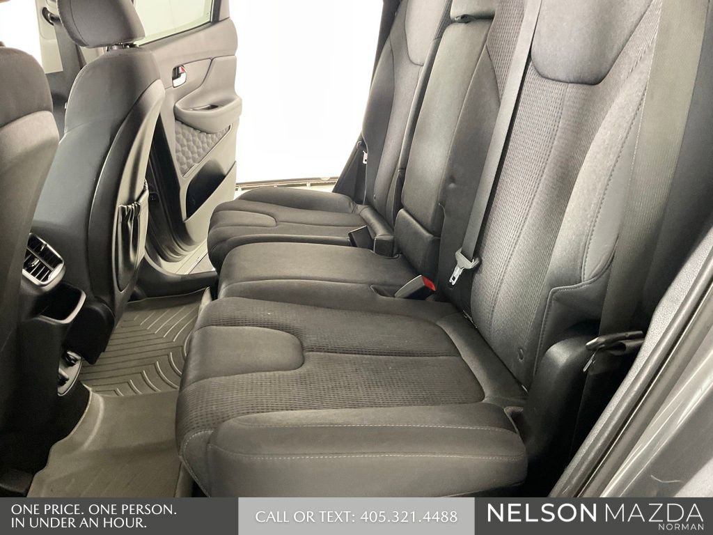 Used 2020 Hyundai Santa Fe SE image 26